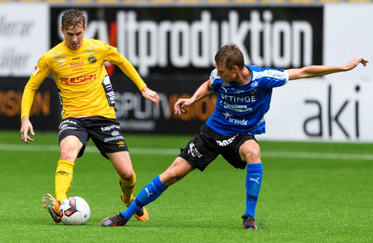 Elfsborgs Filip Varenhed och Halmstads Jacob Olsson