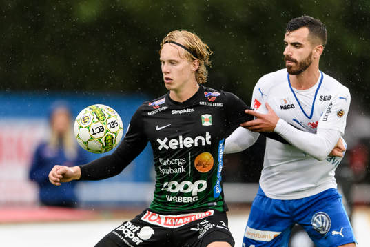 Varbergs Gustav Berggren och Värnamos Liridon Silka