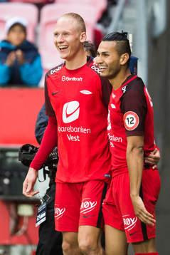 Kristoffer Barmen and Deyver Vega of Brann of Brann