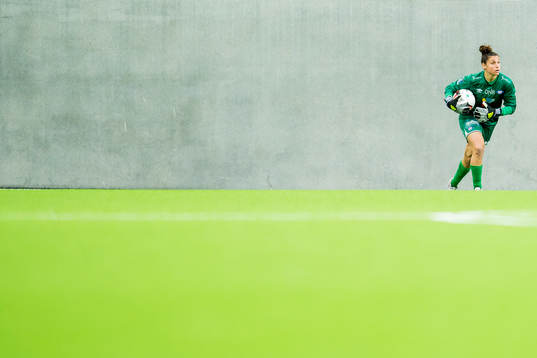 Goalkeeper Michelle Jenny Betos of Vålerenga
