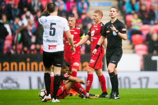 Espen Eskås, referee