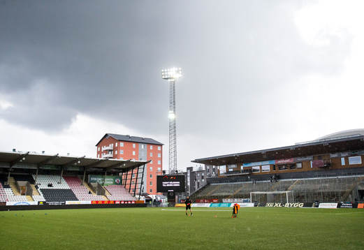 Regnigt på Behrn Arena