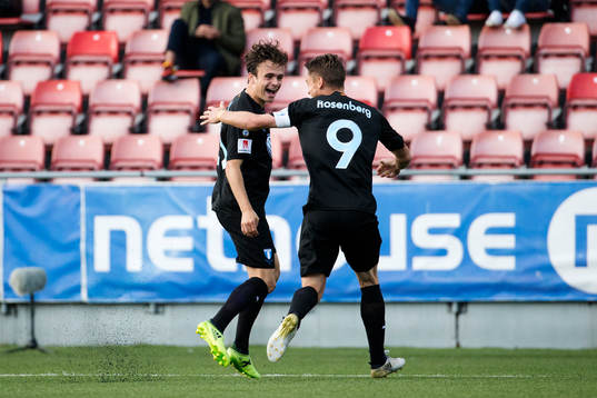 Malmö FFs Andreas Vindheim gjorde 0-1-målet och jublar