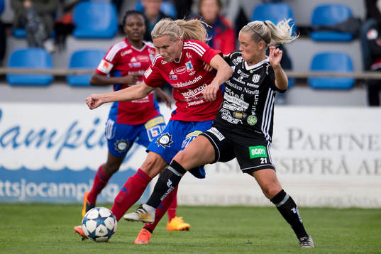 Vittsjös Hannah Wilkinson och Piteås Ronja Aronsson