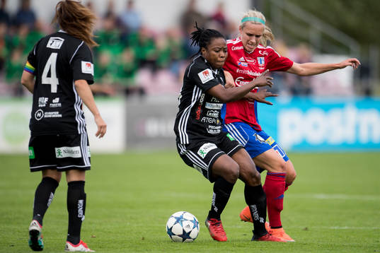 Vittsjös Hannah Wilkinson och Piteås Faith Lkidi