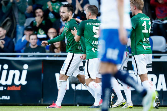 Jönköpings Dzenis Kozica jublar med Fredric Fendrich