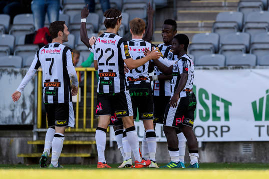Landskronas spelare jublar