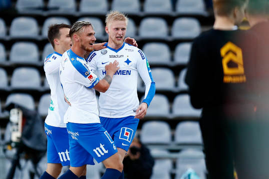Norrköpings Karl Holmberg jublar med Linus Wahlqvist