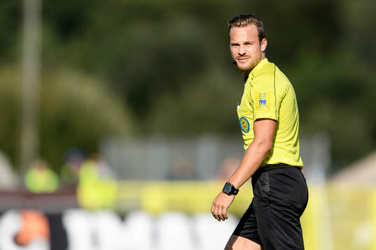 Domare Kristoffer Karlsson