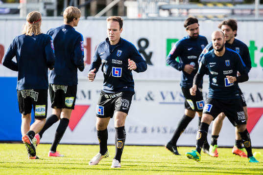 Sirius Niklas Busch Thor innan fotbollsmatchen i