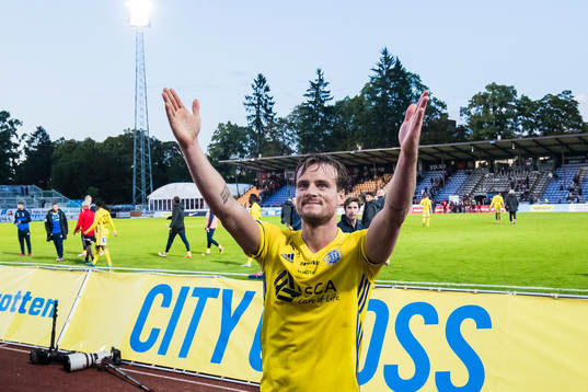 Sundsvalls Eric Larsson jublar