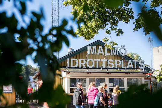 Exteriör av Malmö idrottsplats