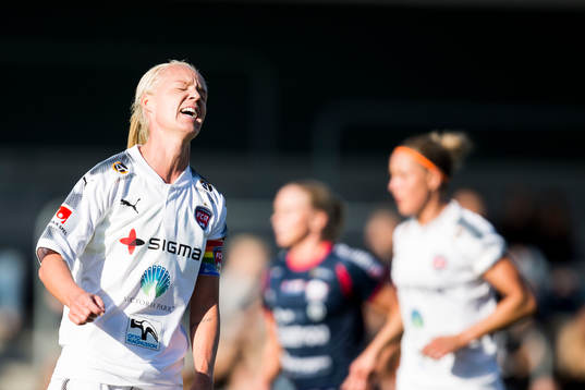 Rosengårds Caroline Seger deppar