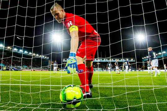 Goalkeeper Espen Bugge Pettersen of Strømsgodset looks