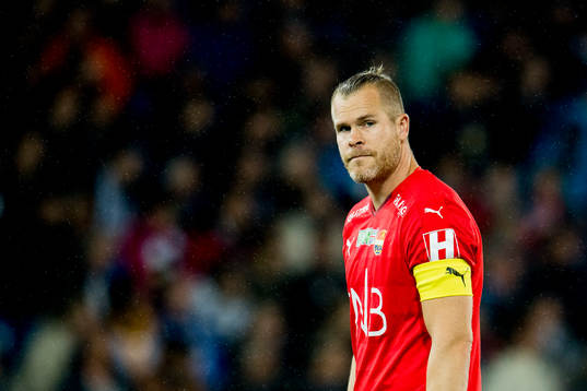 Goalkeeper Espen Bugge Pettersen of Strømsgodset