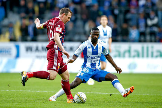 Djurgårdens Kim Källström och IFK Göteborgs Vajebah