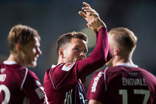 Djurgårdens Kerim Mrabti jublar