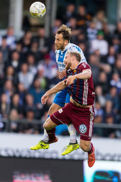 IFK Göteborgs Tobias Hysén och Djurgårdens Niklas