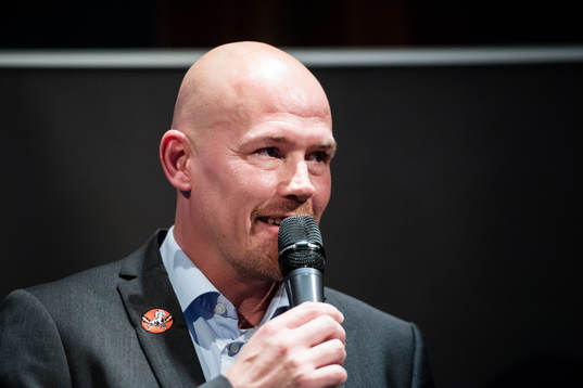 Jonas Johnson, tränare Vita Hästen