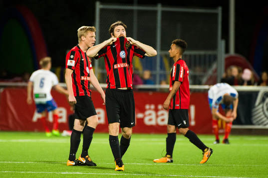 Brommapojkarnas Markus Gustafsson deppar
