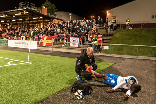 Helsingborgs Edwin Gyimah får vård