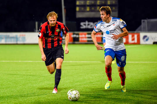 Brommapojkarnas Tim Söderström och Helsingborgs Adam