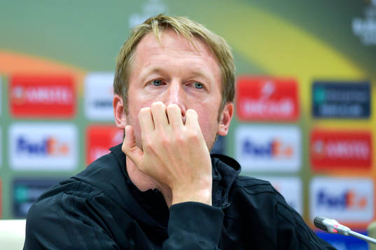 Östersunds tränare Graham Potter på en presskonferens