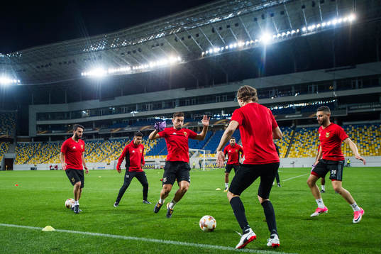 Östersunds Hosam Aiesh, Sotirios Papagiannopoulus, Tom