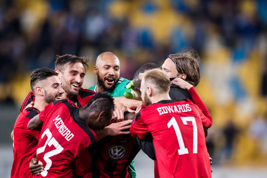 Östersunds spelare jublar