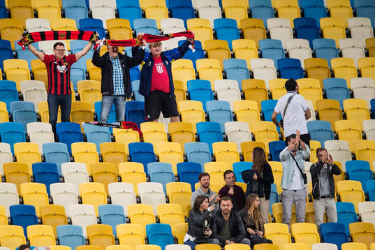Östersunds supportrar jublar