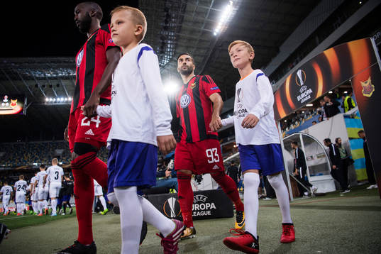 Östersunds Ronald Mukiibi och Saman Ghoddos
