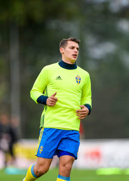 Sveriges Kevin Ackermann värmer upp