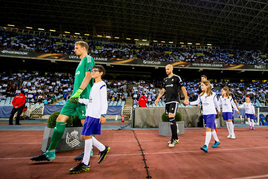 Goalkeeper André Hansen and Tore Reginiussen of Rosenborg