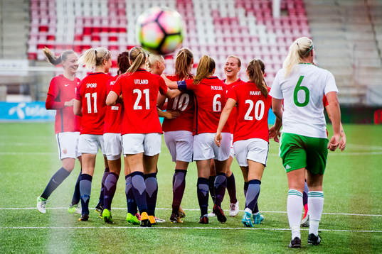 Caroline Graham Hansen of Norway celebrates with her