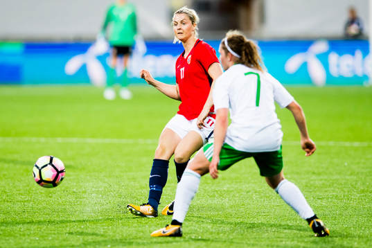 Ingrid Marie Spord of Norway and Caragh Milligan of