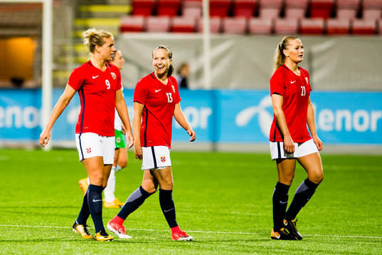 Elise Thorsnes, Guro Reiten and Lisa-Marie Utland of Norway