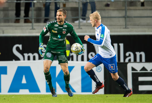 Kalmars målvakt Lucas Hägg-Johansson och Norrköpings