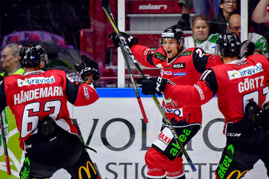 Malmö Redhawks Daniel Zaar jublar