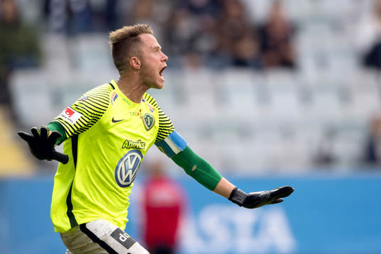 Jönköpings Tommy Thelin i målvaktströja