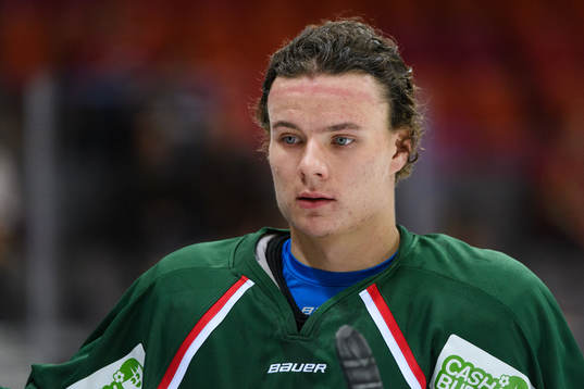 Frölundas Victor Olofsson innan ishockeymatchen i SHL