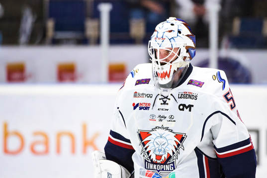 Linköpings målvakt Jonas Gustavsson deppar