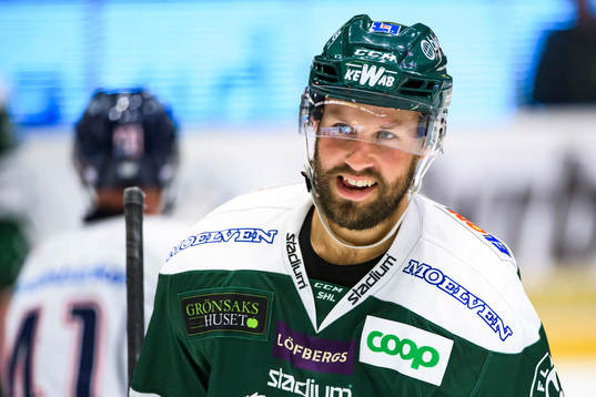 Färjestads Dick Axelsson jublar