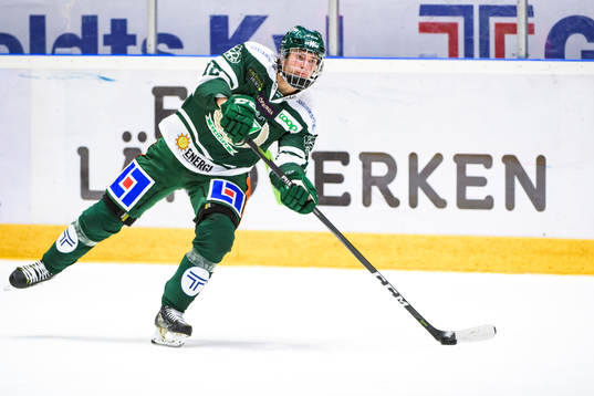 Färjestads Oskar Bäck