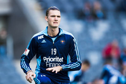 Djurgårdens Julian Kristoffersen innan fotbollsmatchen i