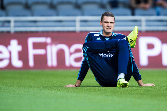 Djurgårdens Julian Kristoffersen innan fotbollsmatchen i