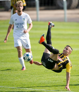 IFK Hässleholms  Mohamed Hamdan i matchen i division 2