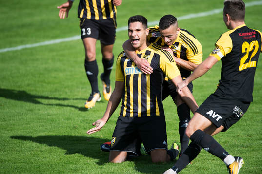 IFK Hässleholms  Tommy Filipovic grattas