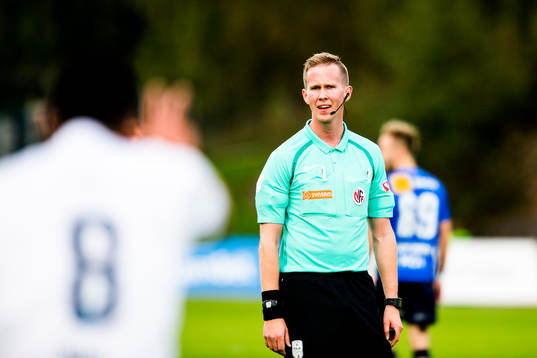 The Referee Kristoffer Hagenes
