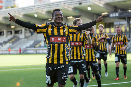 Häckens Nasiru Mohammed jublar