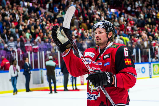 Malmö Redhawks Stefan Warg tackar publiken